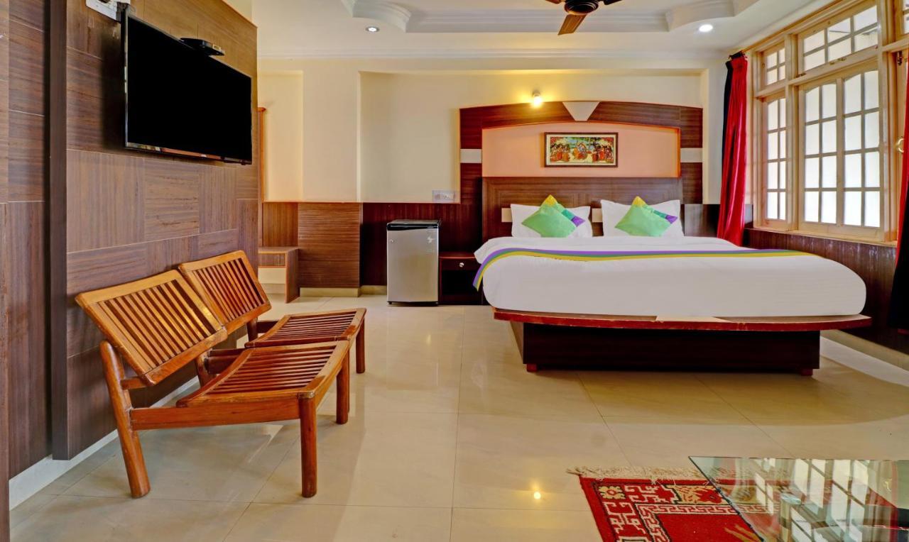 Sky Pie Hotel Дхарамсала Екстериор снимка