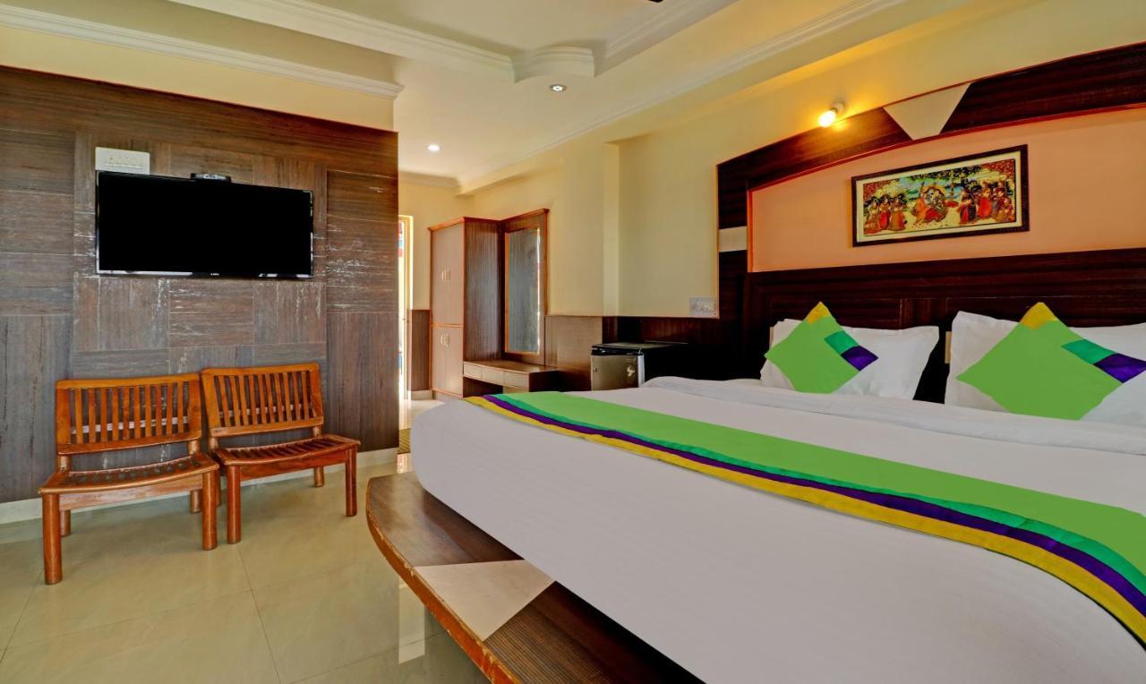 Sky Pie Hotel Дхарамсала Екстериор снимка