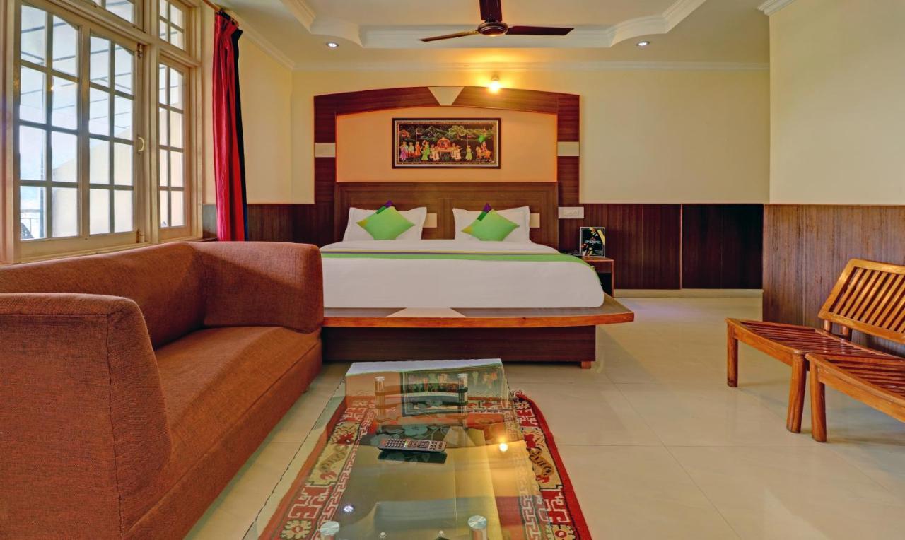 Sky Pie Hotel Дхарамсала Екстериор снимка